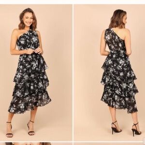 Petal & Pup - Brigette One Shoulder Tiered Midi Dress - Size XL